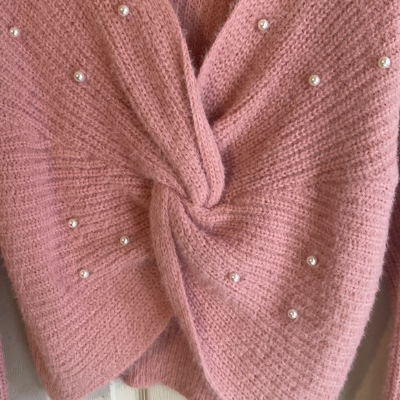 Cute pink sweater - Picture 3 of 4